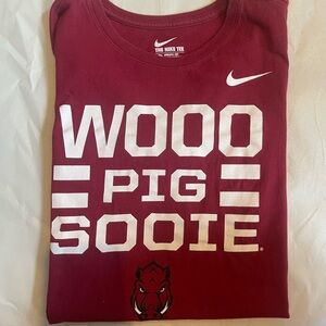 Arkansas University Nike T shirt
